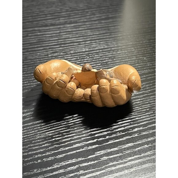 Handcrafted Clay Hands Nativity Scene Miniature Figurine - Picture 6 of 7